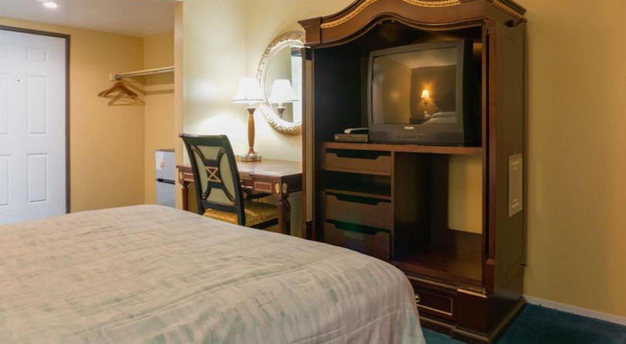 Redondo Beach Inn-Lax (Adults Only) Гардина Екстериор снимка